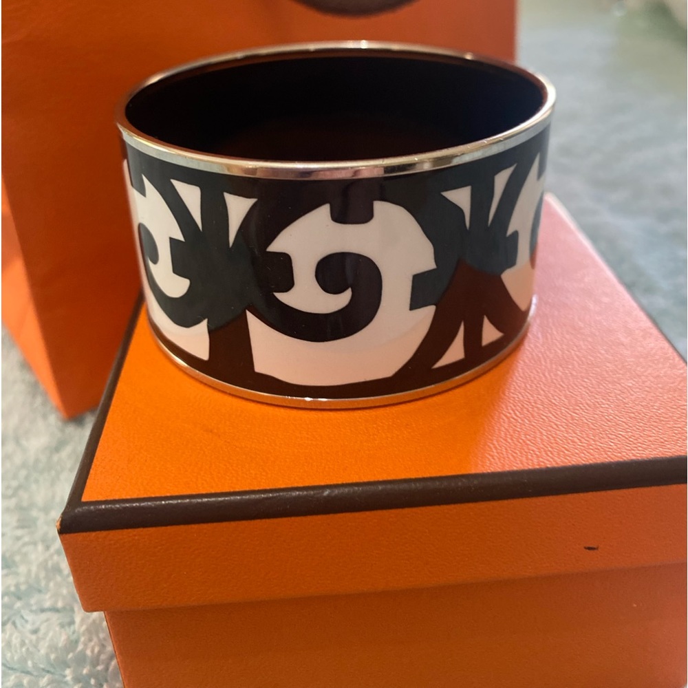 New Hermes extra wide Bangle
